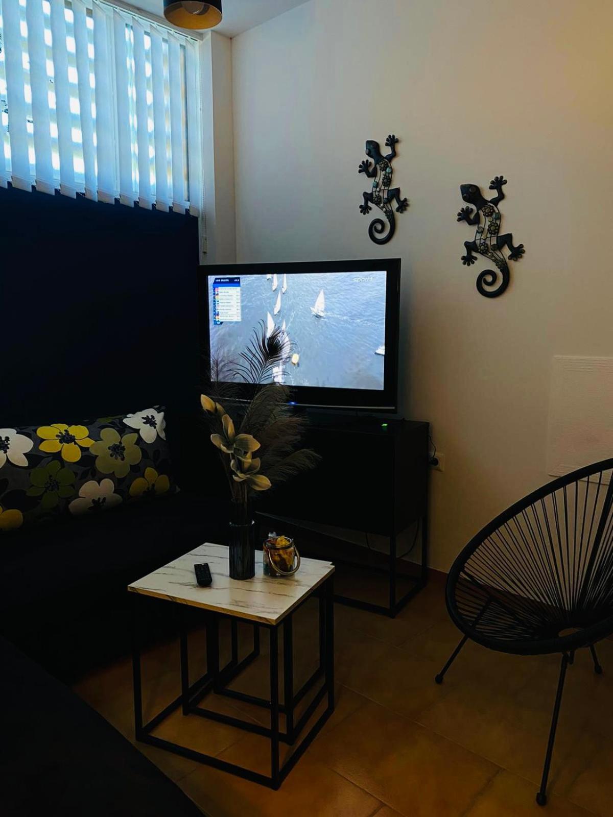 Rooms & Glamping Lana Haus Licko Petrovo Selo Bagian luar foto
